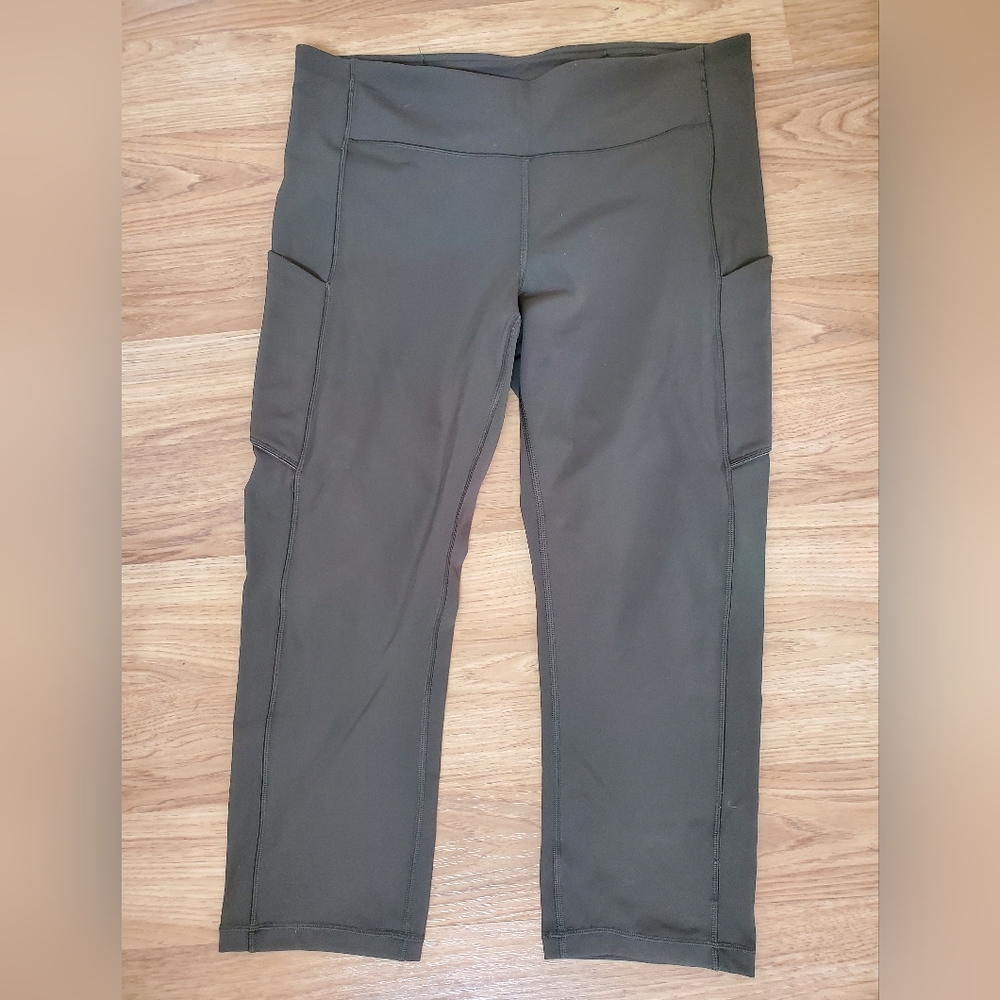 Lululemon 3/4 length Leggings. Olive Green
